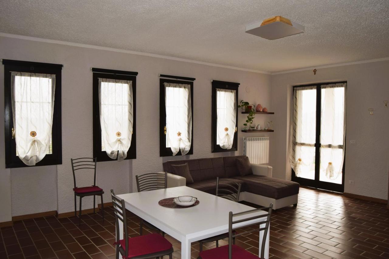 Maison Younesco - Villa Indipendente Exclusive Castagnole delle Lanze Exterior photo